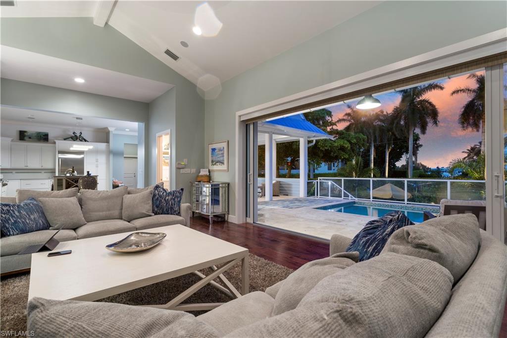 OLDE NAPLES - Residential