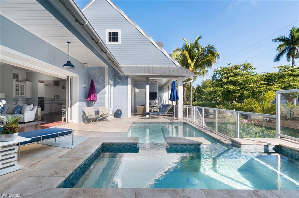 OLDE NAPLES - Residential