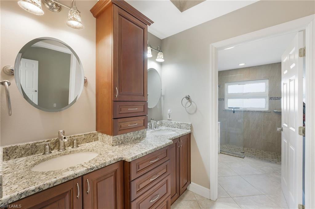 SAGAMORE COURT - Residential