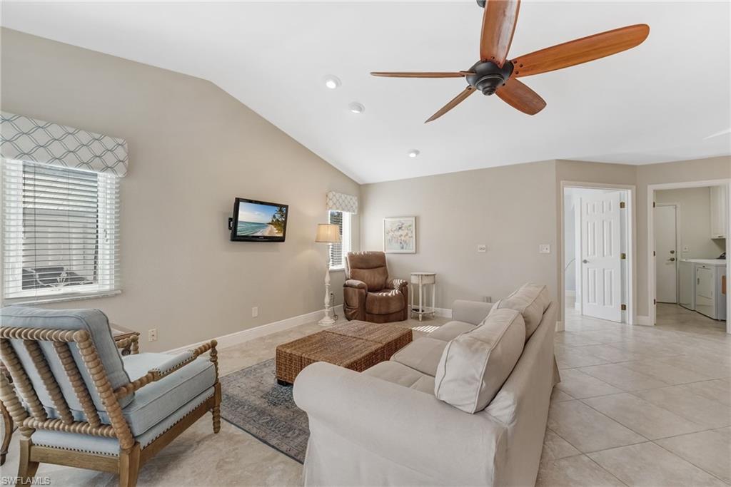 SAGAMORE COURT - Residential