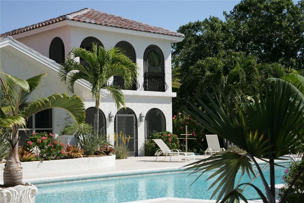 METES AND BOUNDS - Residential