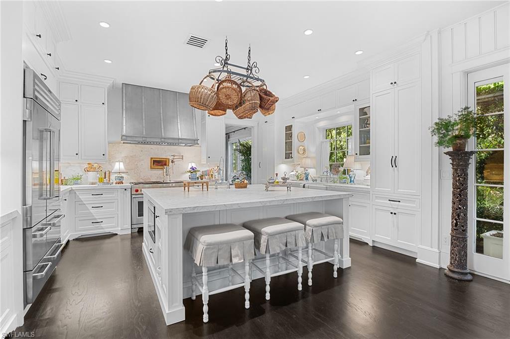 AQUALANE SHORES - Residential