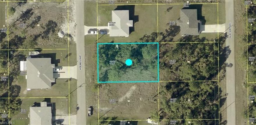 Motivated seller! This is an opportunity to own a parcel in the highly coveted SE area of Lehigh Acres. This lot is in close proximity to SW Florida International Airport, downtown Fort Myers, I-75, churches, service stations, hospitals, shopping complexes and choice schools.