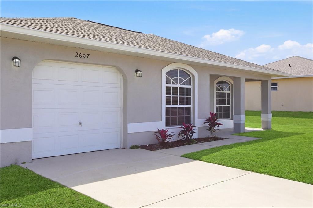 LEHIGH ACRES - Residential