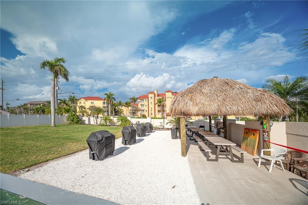 LEONARDO ARMS BEACH CLUB - Residential