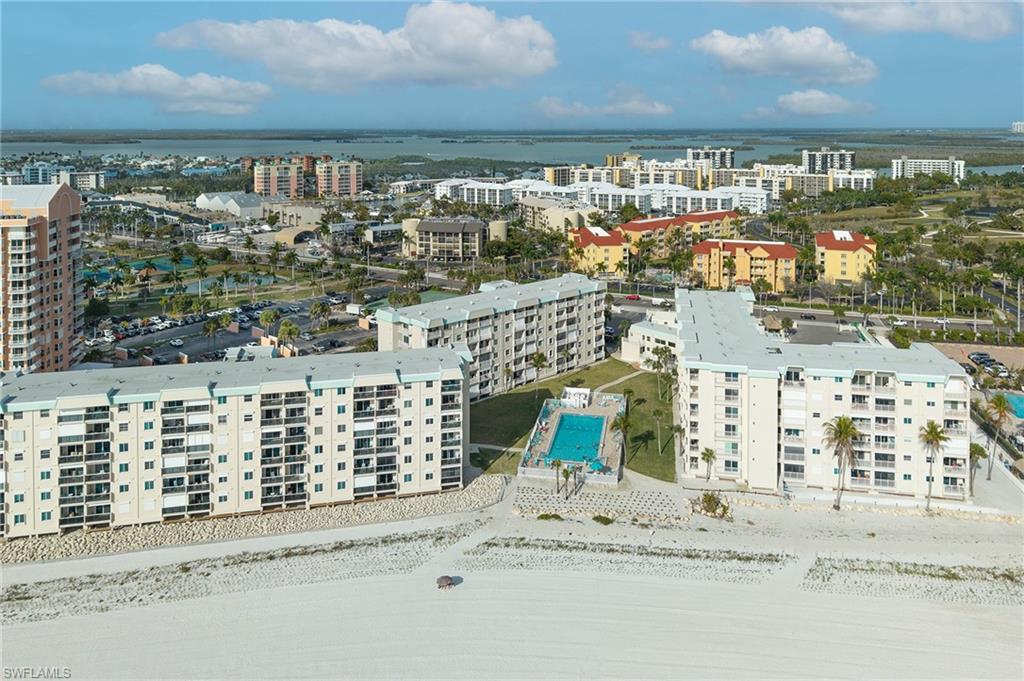 LEONARDO ARMS BEACH CLUB - Residential