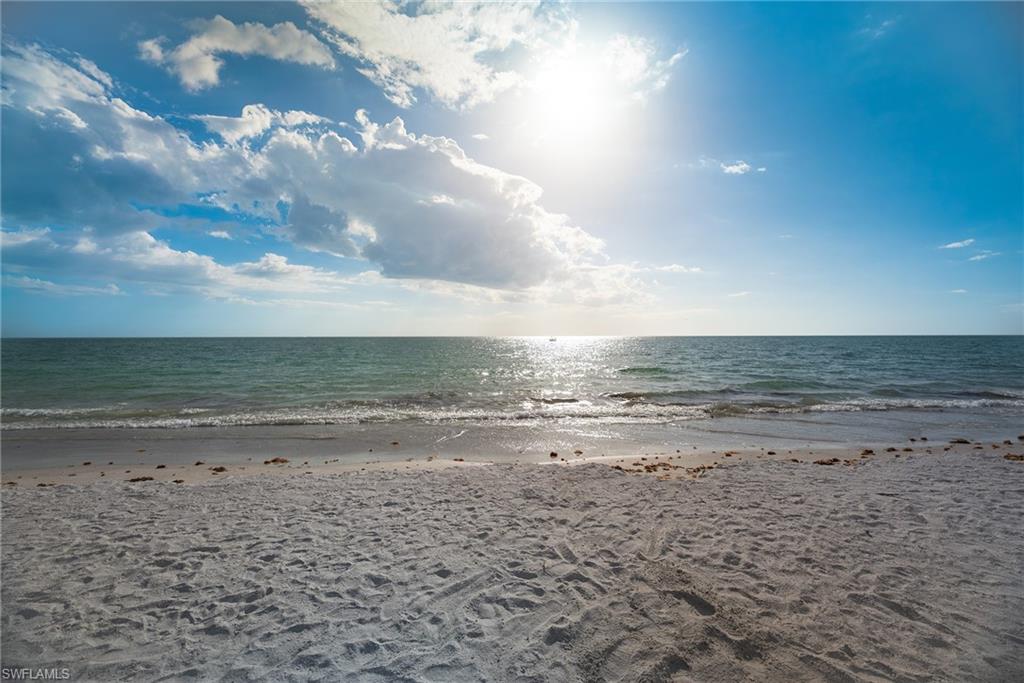 LEONARDO ARMS BEACH CLUB - Residential