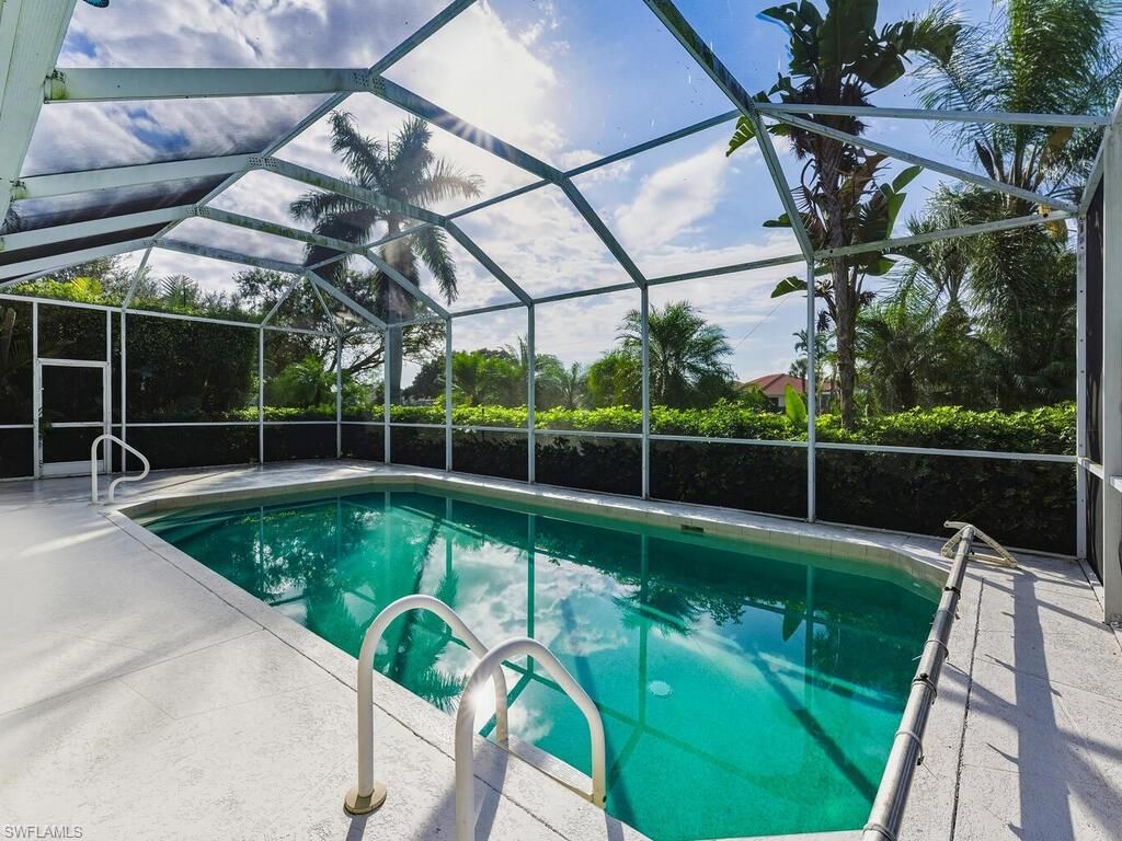 Photo of 2051 Morning Sun LN, NAPLES, FL 34119 (MLS # 226019515)