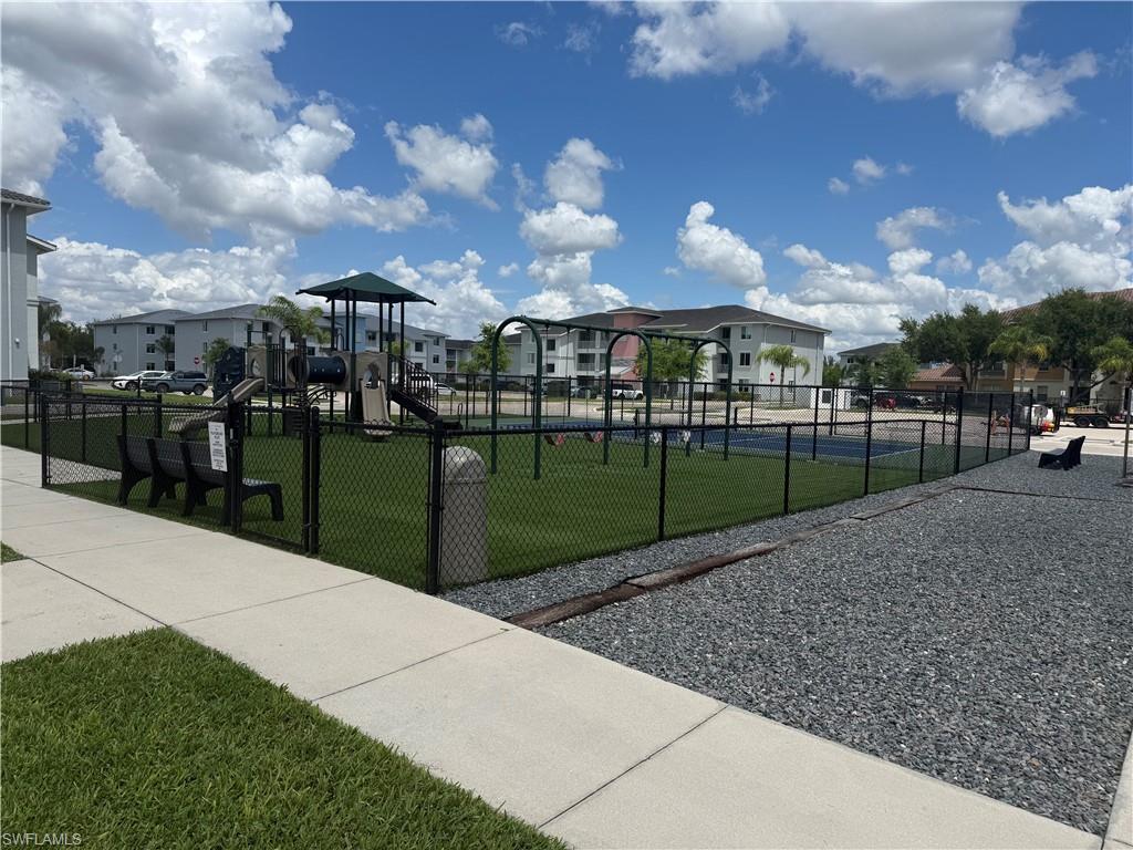 ISLES OF PORTO VISTA - Residential