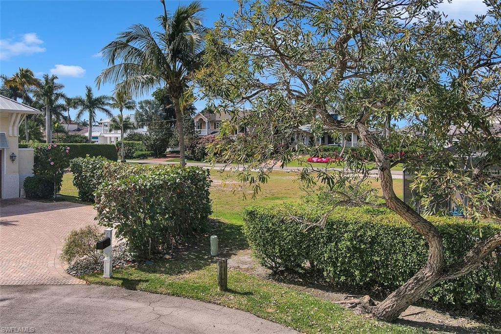 AQUALANE SHORES - Land