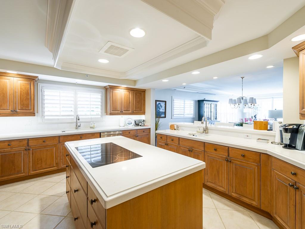 SEDGEMOOR CONDO - Residential