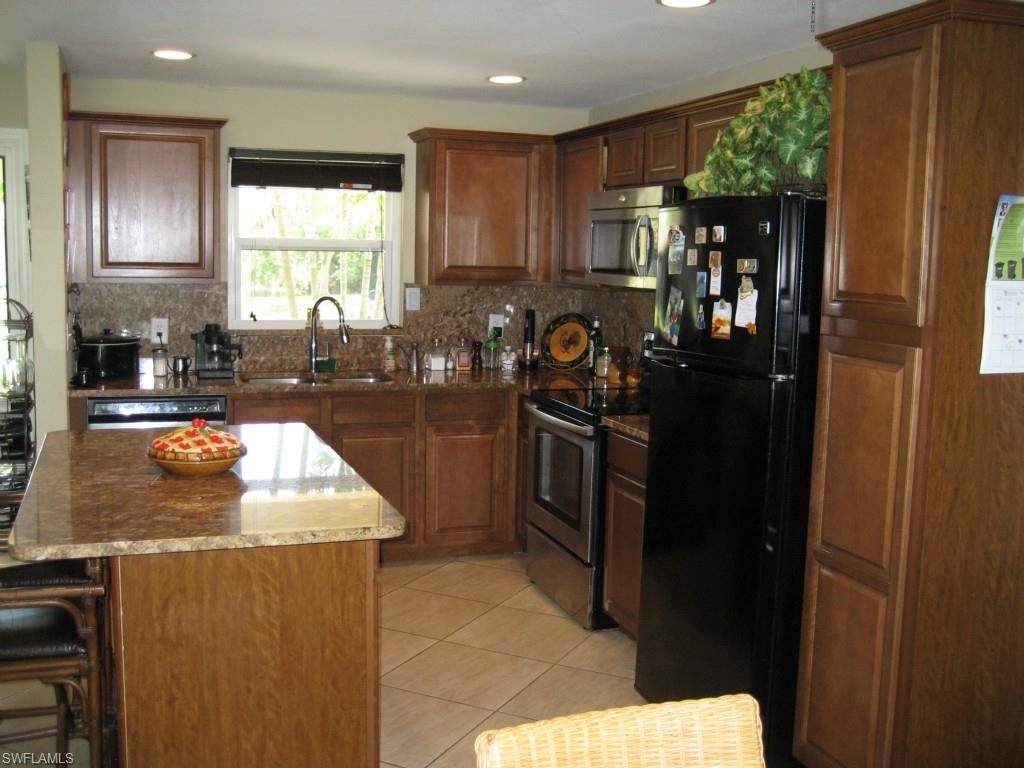 CYPRESS LAKE ESTATES - Residential