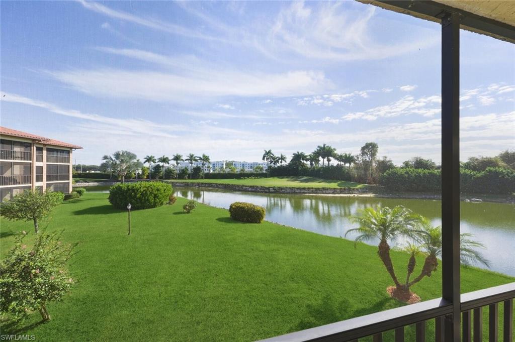 COUNTRYSIDE CONDOS - Residential