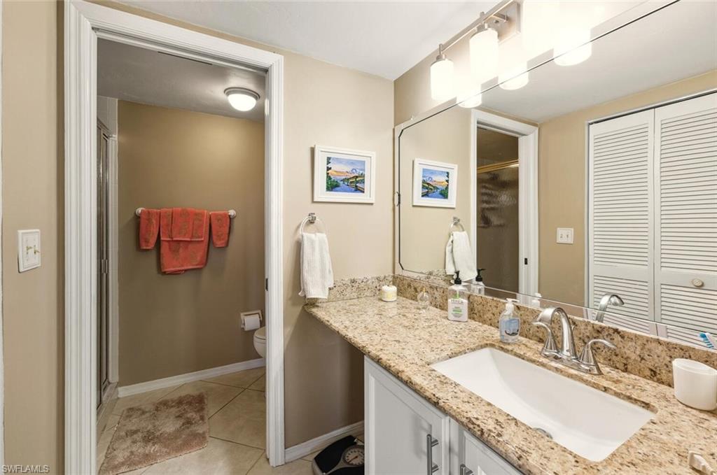 COUNTRYSIDE CONDOS - Residential