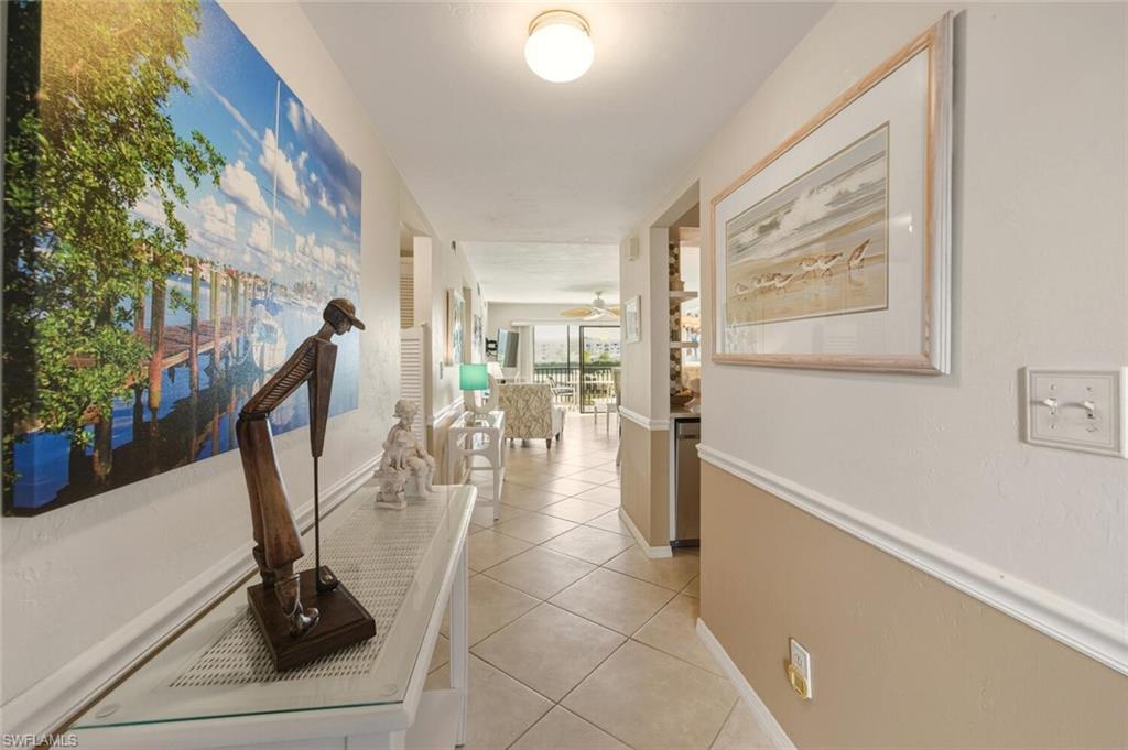 COUNTRYSIDE CONDOS - Residential