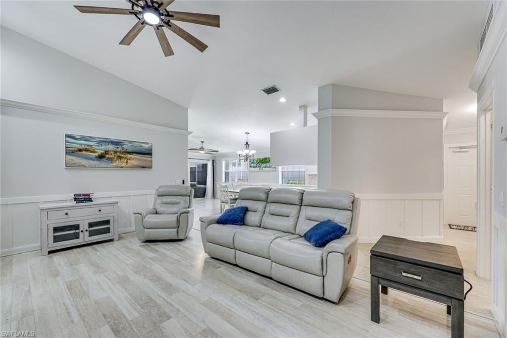 7221 Bellini WAY