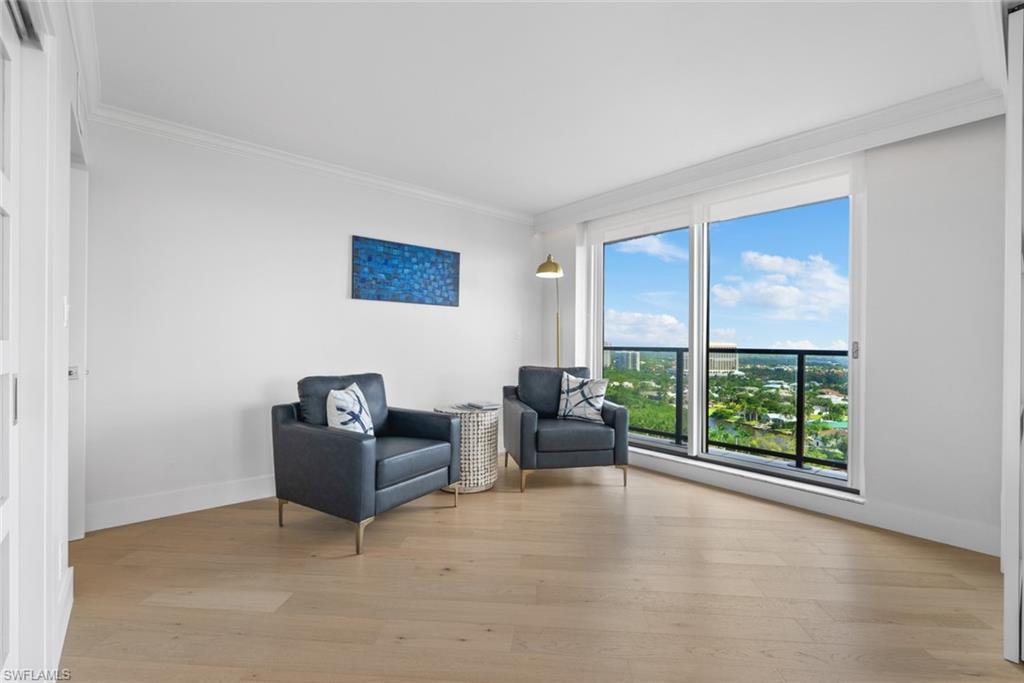 MERIDIAN CLUB - Residential