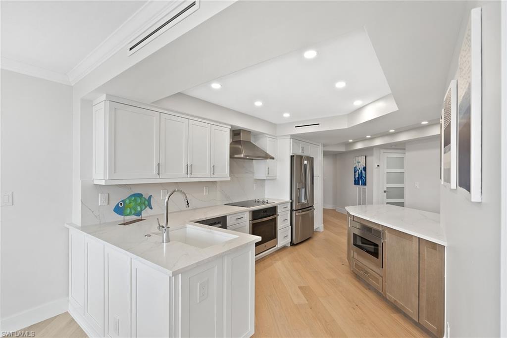 MERIDIAN CLUB - Residential