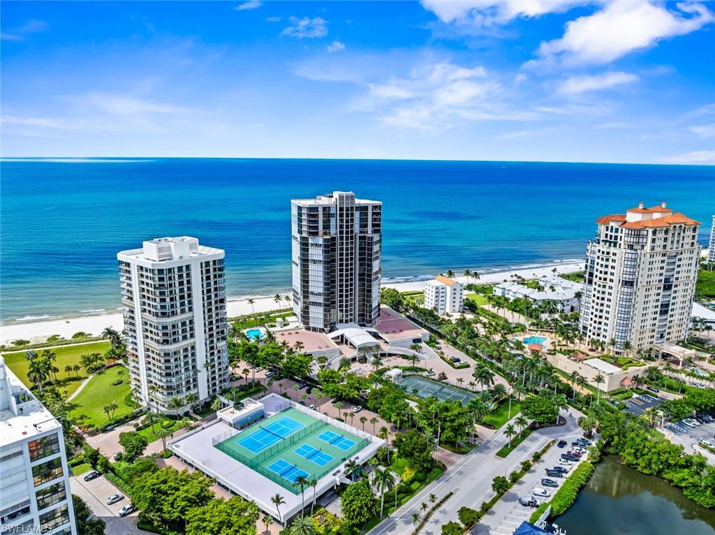 MERIDIAN CLUB - Residential