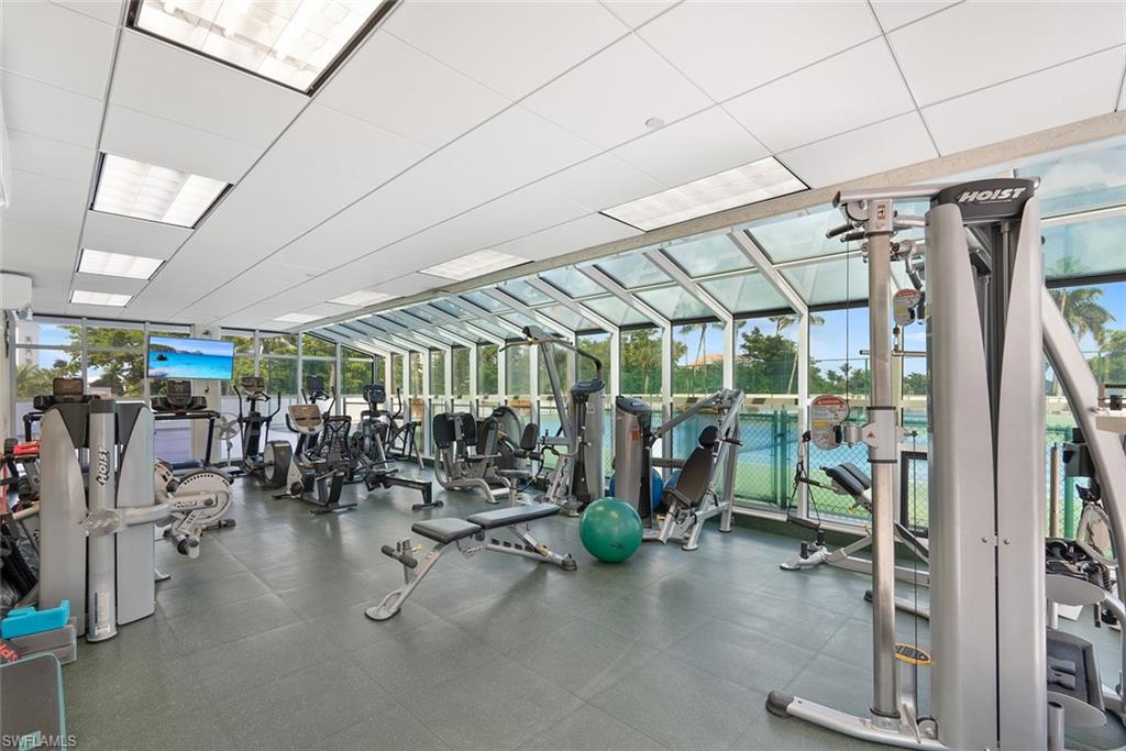 MERIDIAN CLUB - Residential