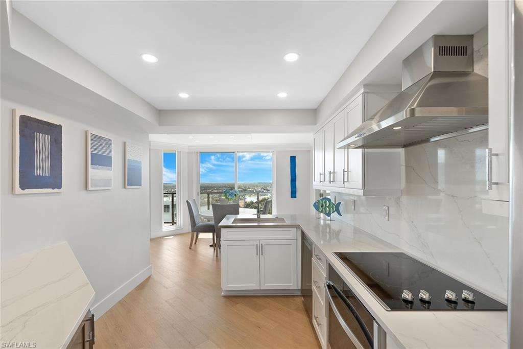 MERIDIAN CLUB - Residential