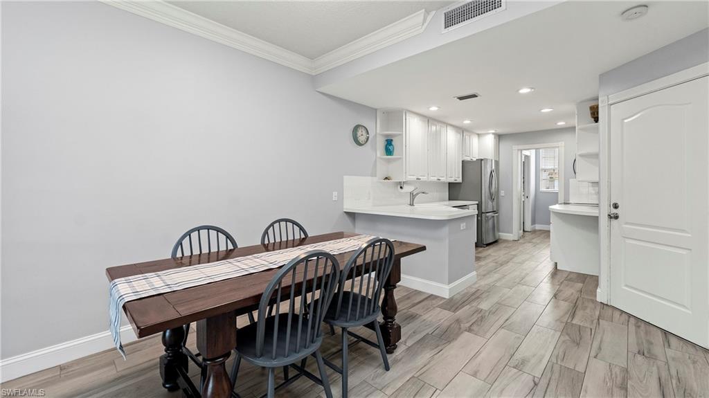 THE COVE - Residential