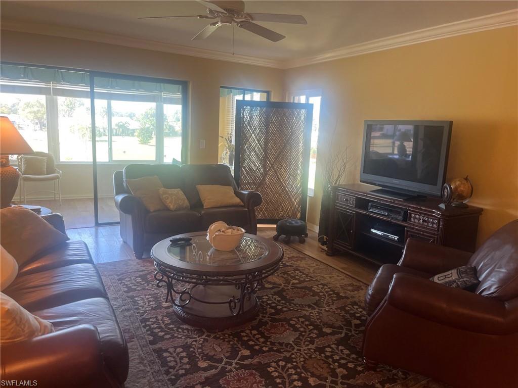 SEVEN LAKES - Residential