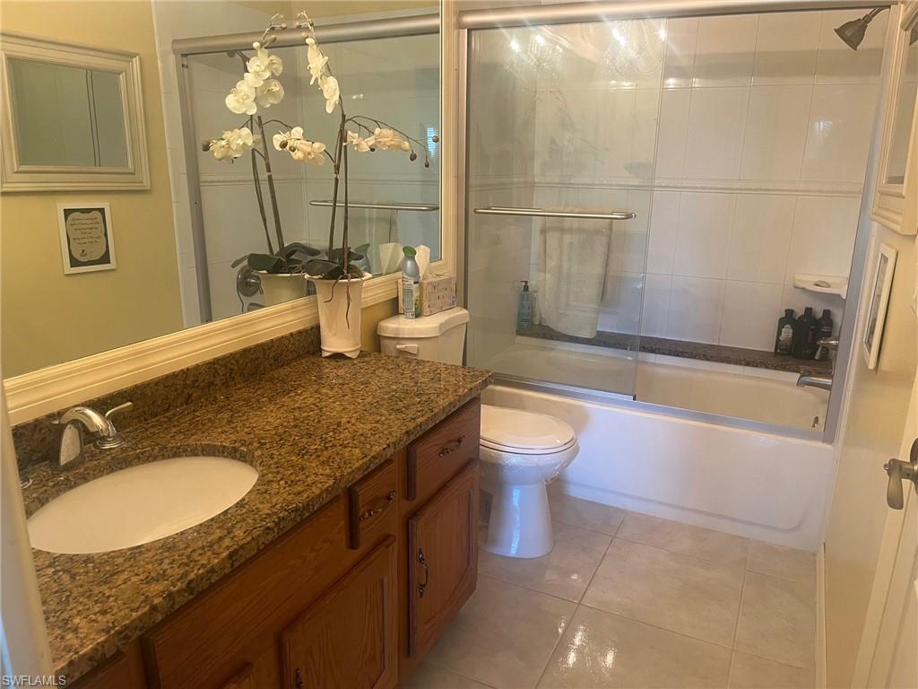 SEVEN LAKES - Residential