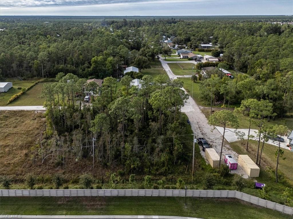 NORTH FORT MYERS - Land