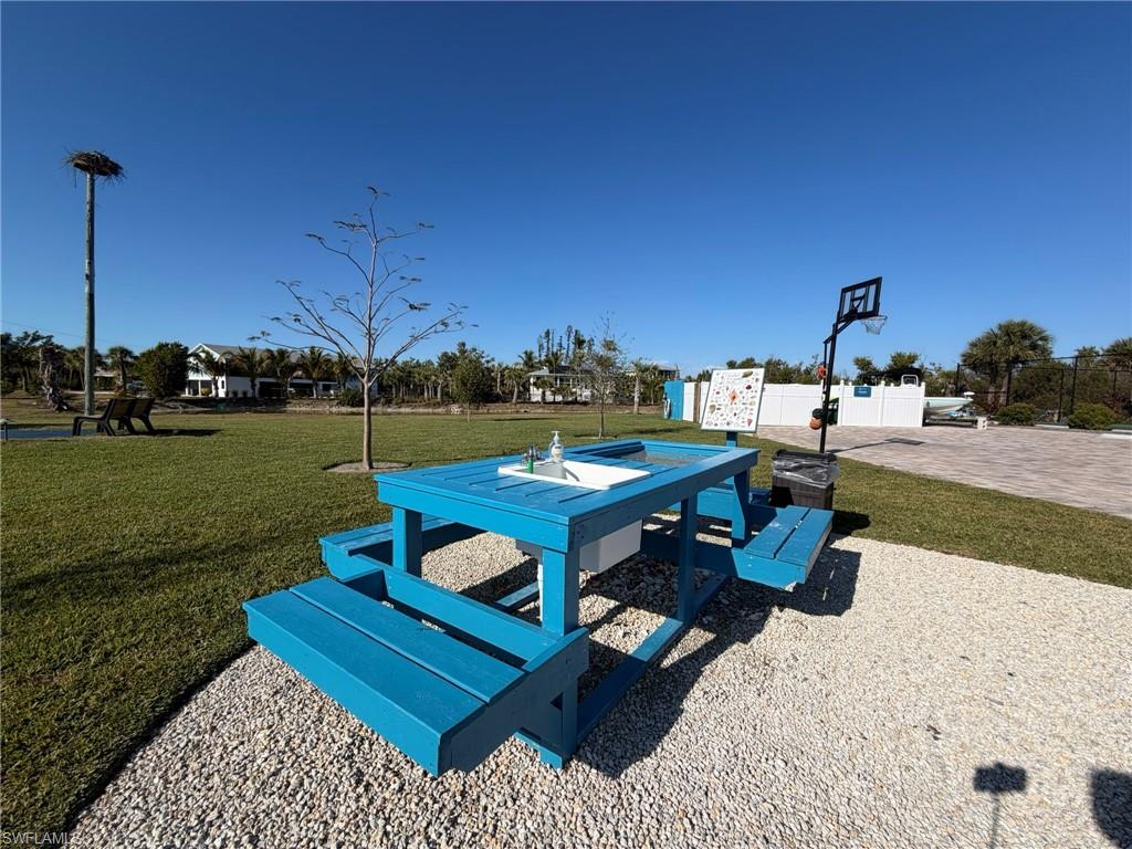 OCEANS REACH CONDO - Residential