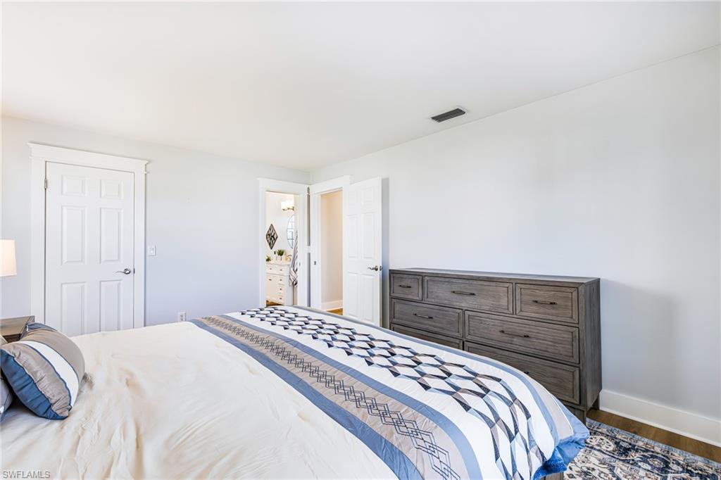 STRATFORD PLACE CONDO - Residential