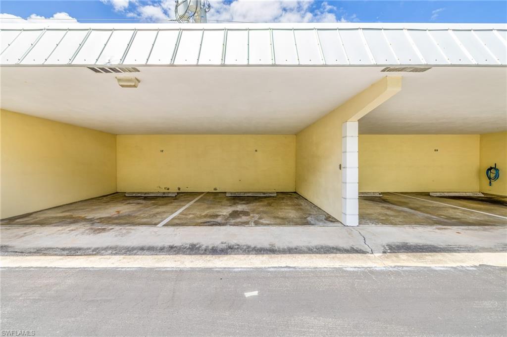 STRATFORD PLACE CONDO - Residential