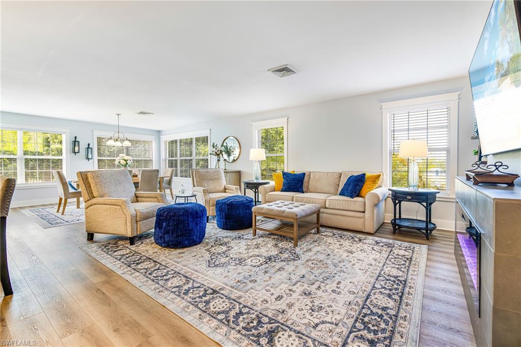 STRATFORD PLACE CONDO - Residential