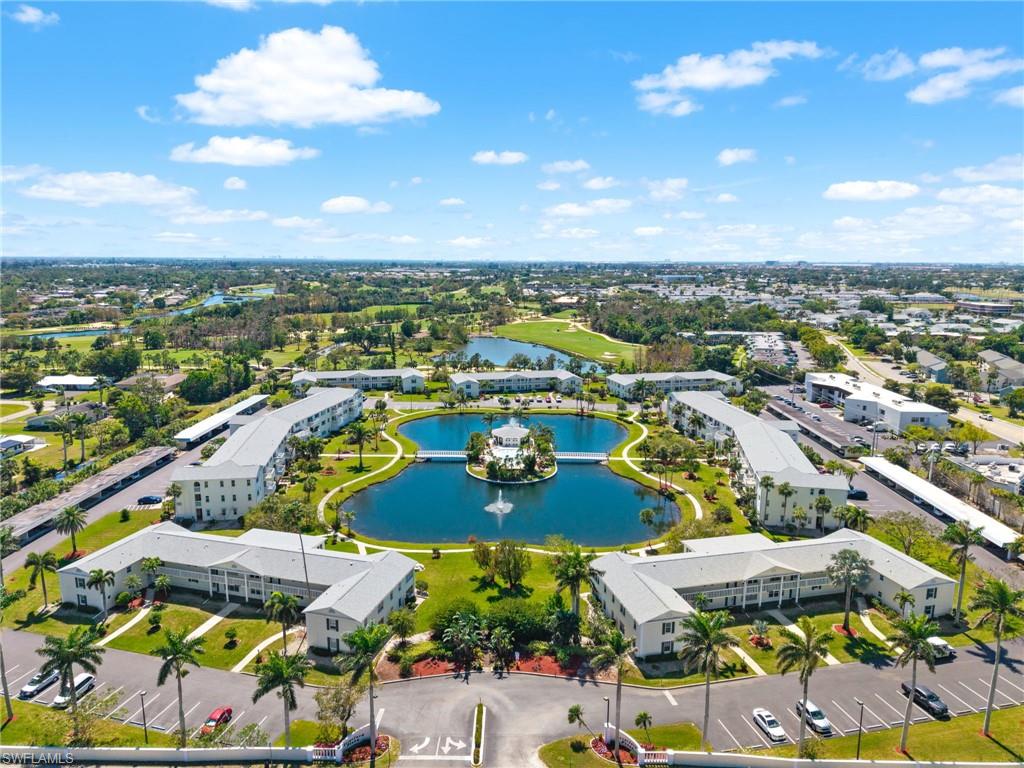 STRATFORD PLACE CONDO - Residential