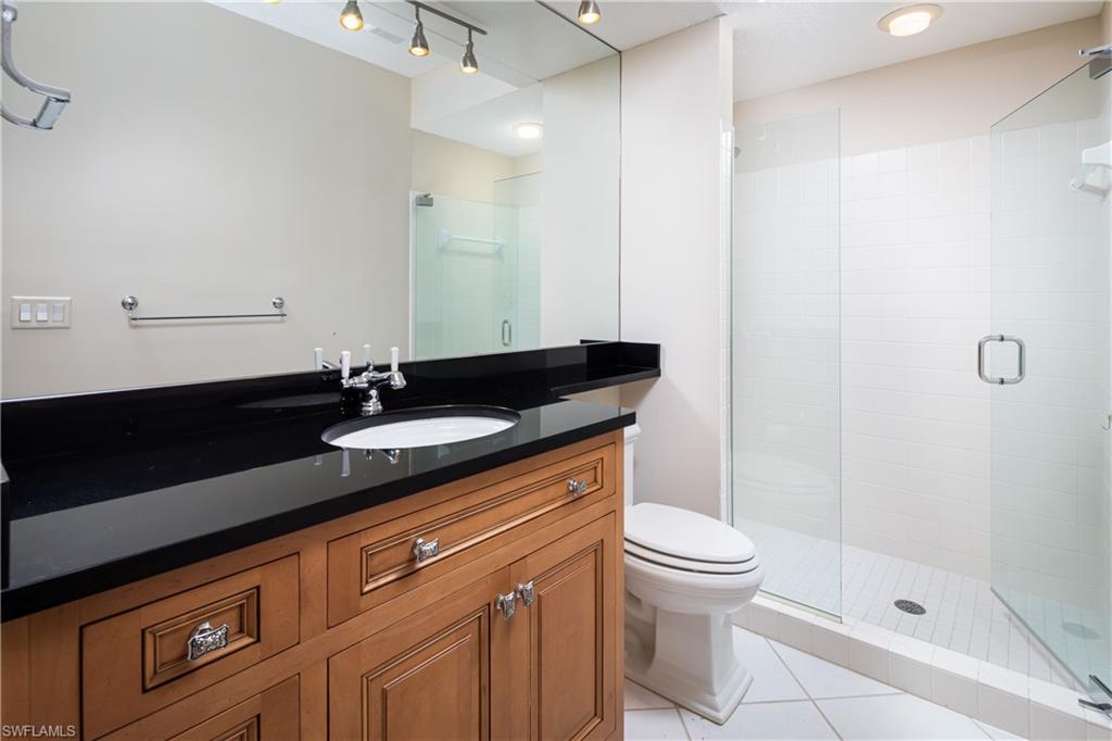 BAREFOOT BEACH CLUB - Residential