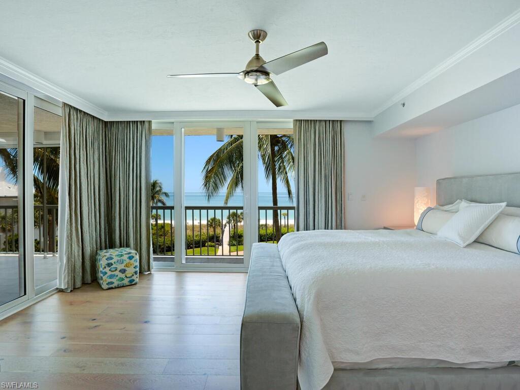 BEACH HOUSE AT NAPLES CAY - Residential