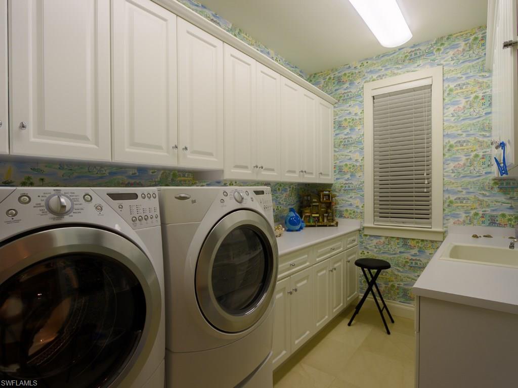 METES AND BOUNDS - Residential