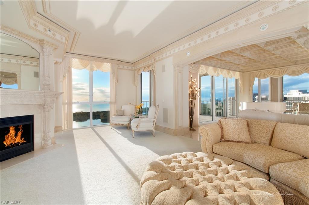 CAP FERRAT - Residential