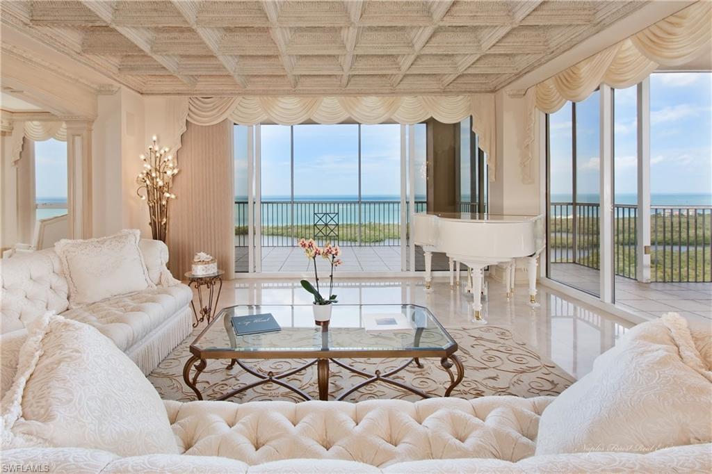 CAP FERRAT - Residential