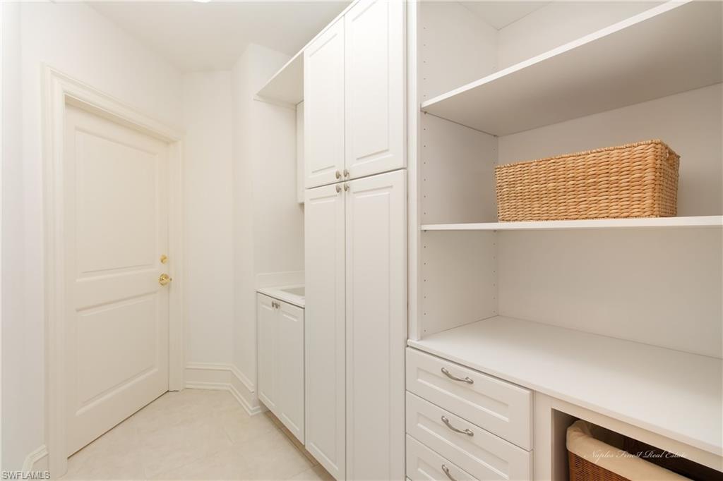 CAP FERRAT - Residential