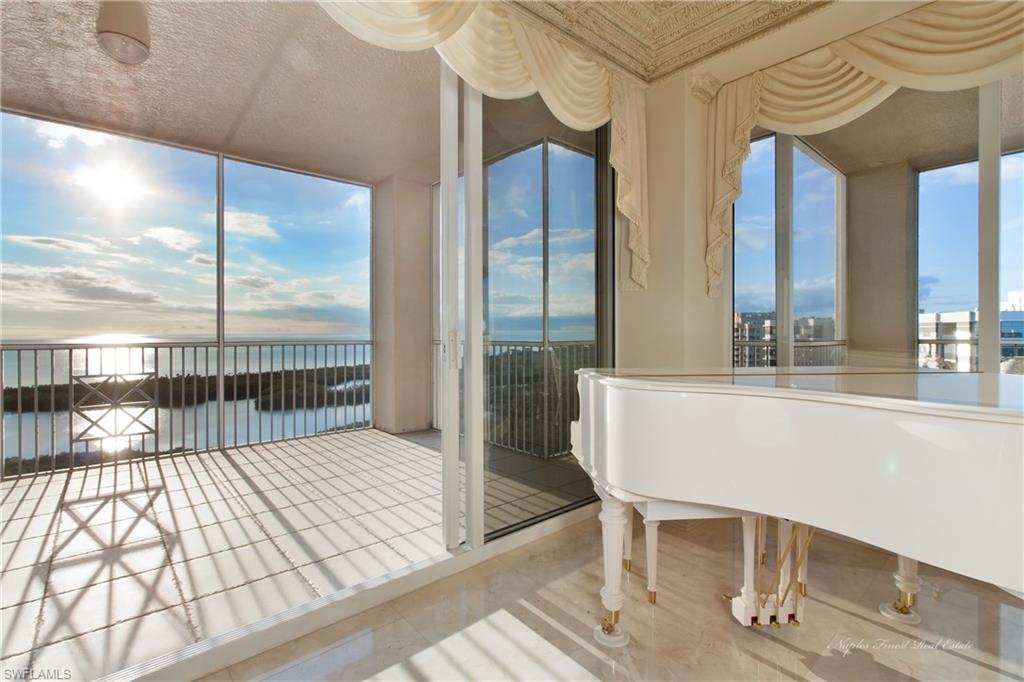 CAP FERRAT - Residential