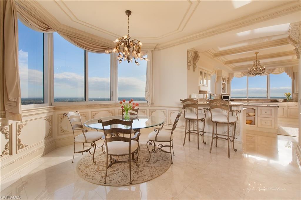 CAP FERRAT - Residential