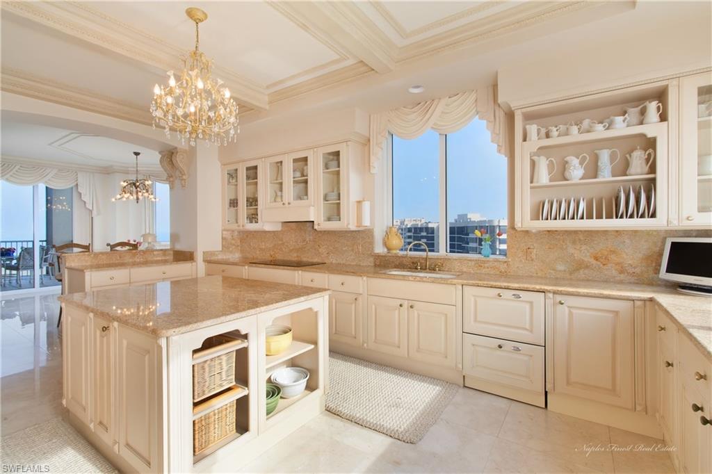 CAP FERRAT - Residential