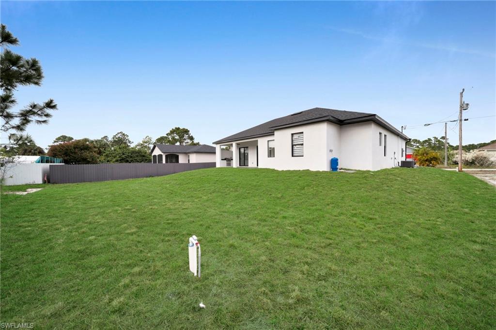 LEHIGH ACRES - Residential