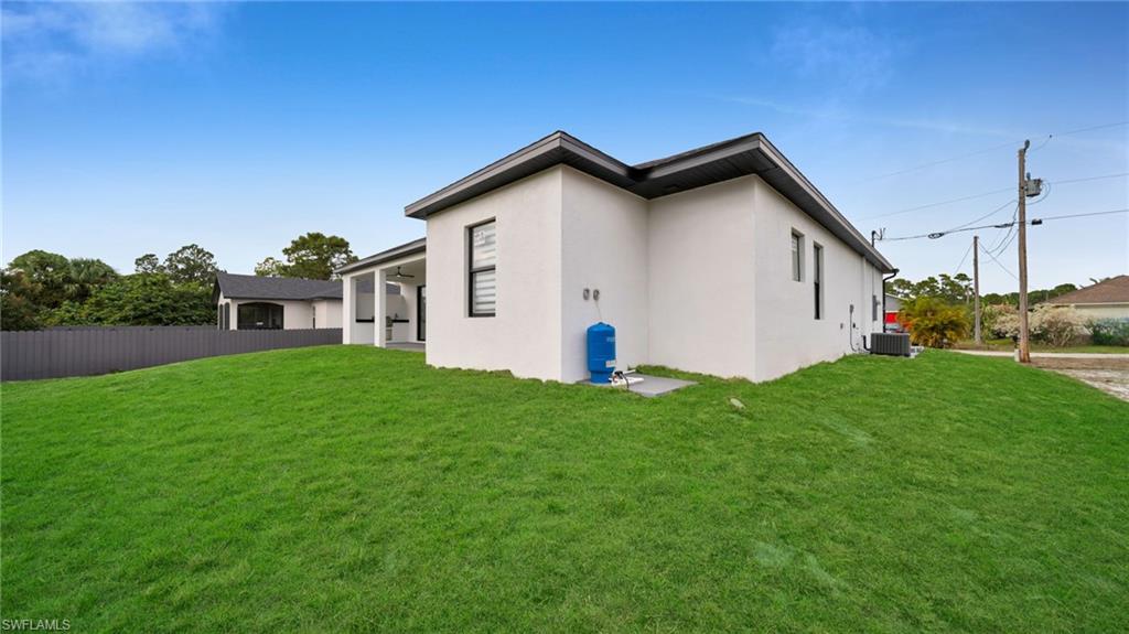 LEHIGH ACRES - Residential