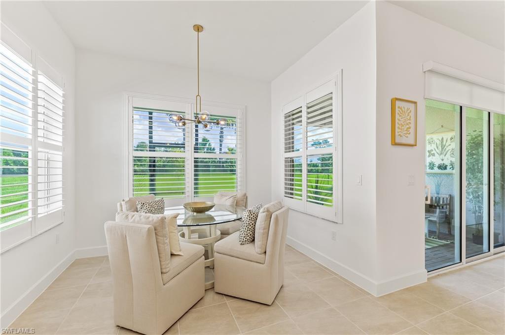 VALENCIA TRAILS - Residential Lease