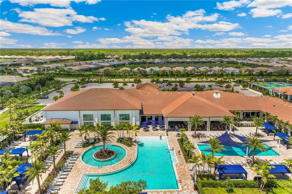 VALENCIA TRAILS - Residential Lease