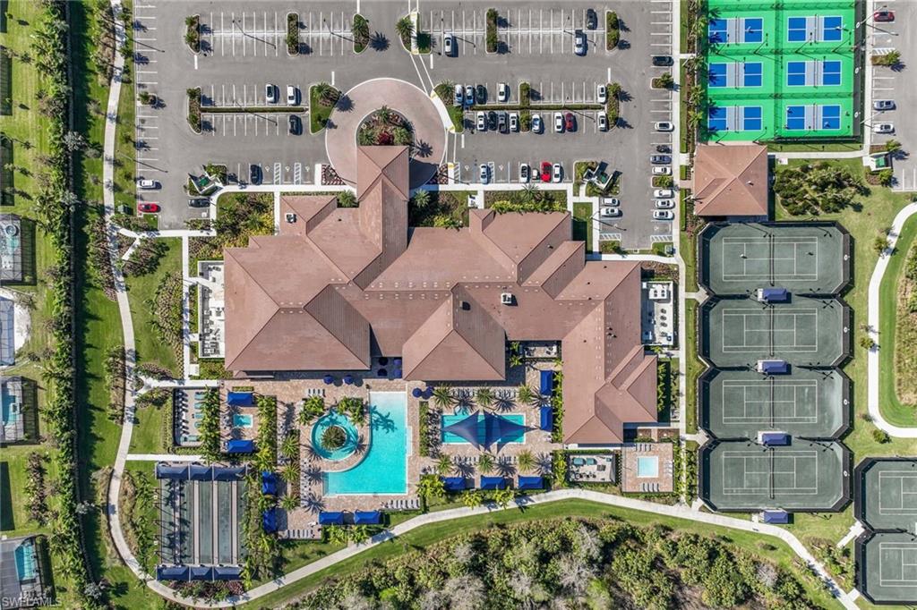 VALENCIA TRAILS - Residential Lease