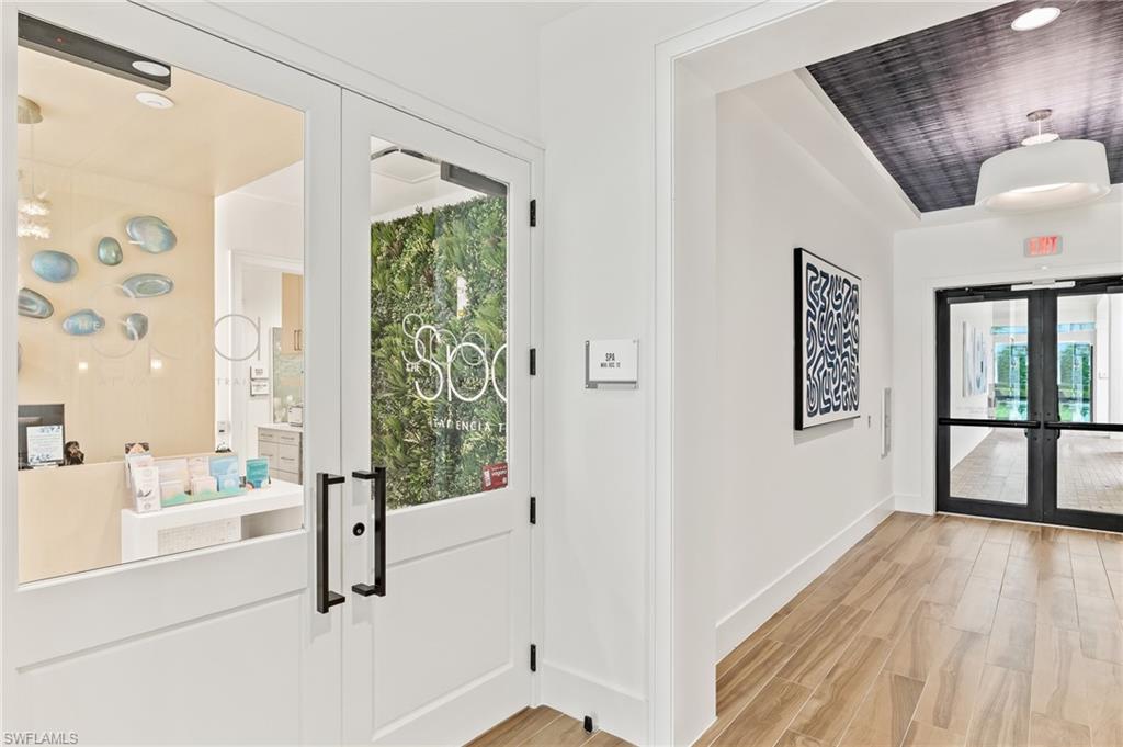 VALENCIA TRAILS - Residential Lease