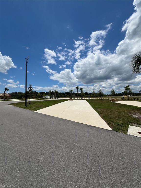 PALM BREEZE - Land